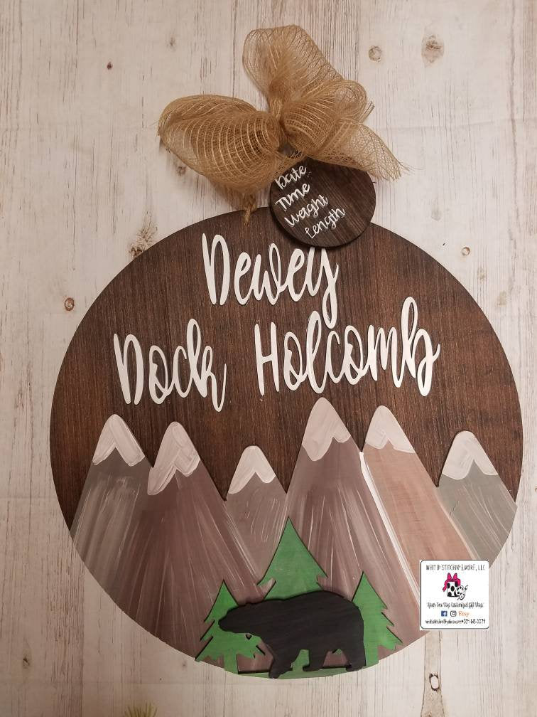 Bear baby door hanger, mountain baby door hanger, custom baby door hanger, circle baby door hanger, rustic baby door hanger, hospital door