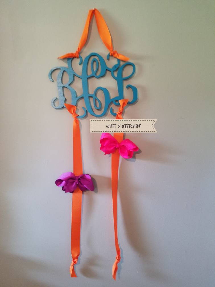 Bow hanger, monogram bow hanger, girl hairbow hanger, initial bow hanger, custom bow hanger