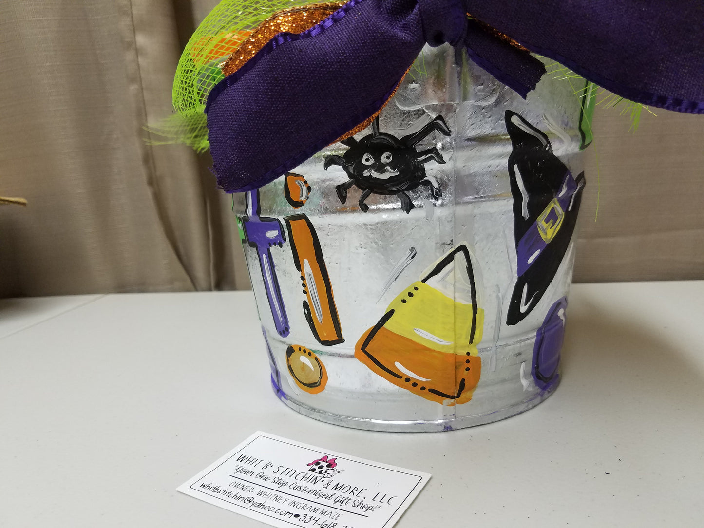 Personalized trick or treat basket, Handpainted Halloween Bucket,  customized Halloween bucket, trick or treat basket, Halloween pail